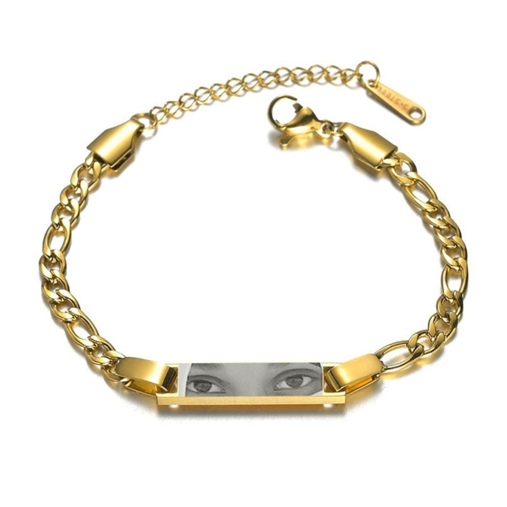 EyeCatcher Necklace