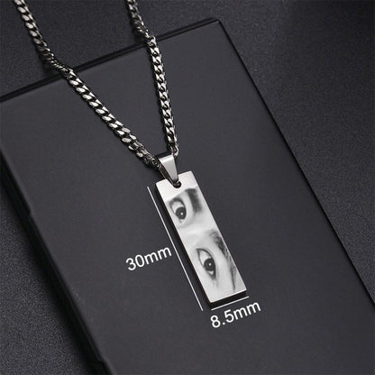 EyeCatcher Necklace