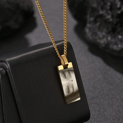 EyeCatcher Necklace